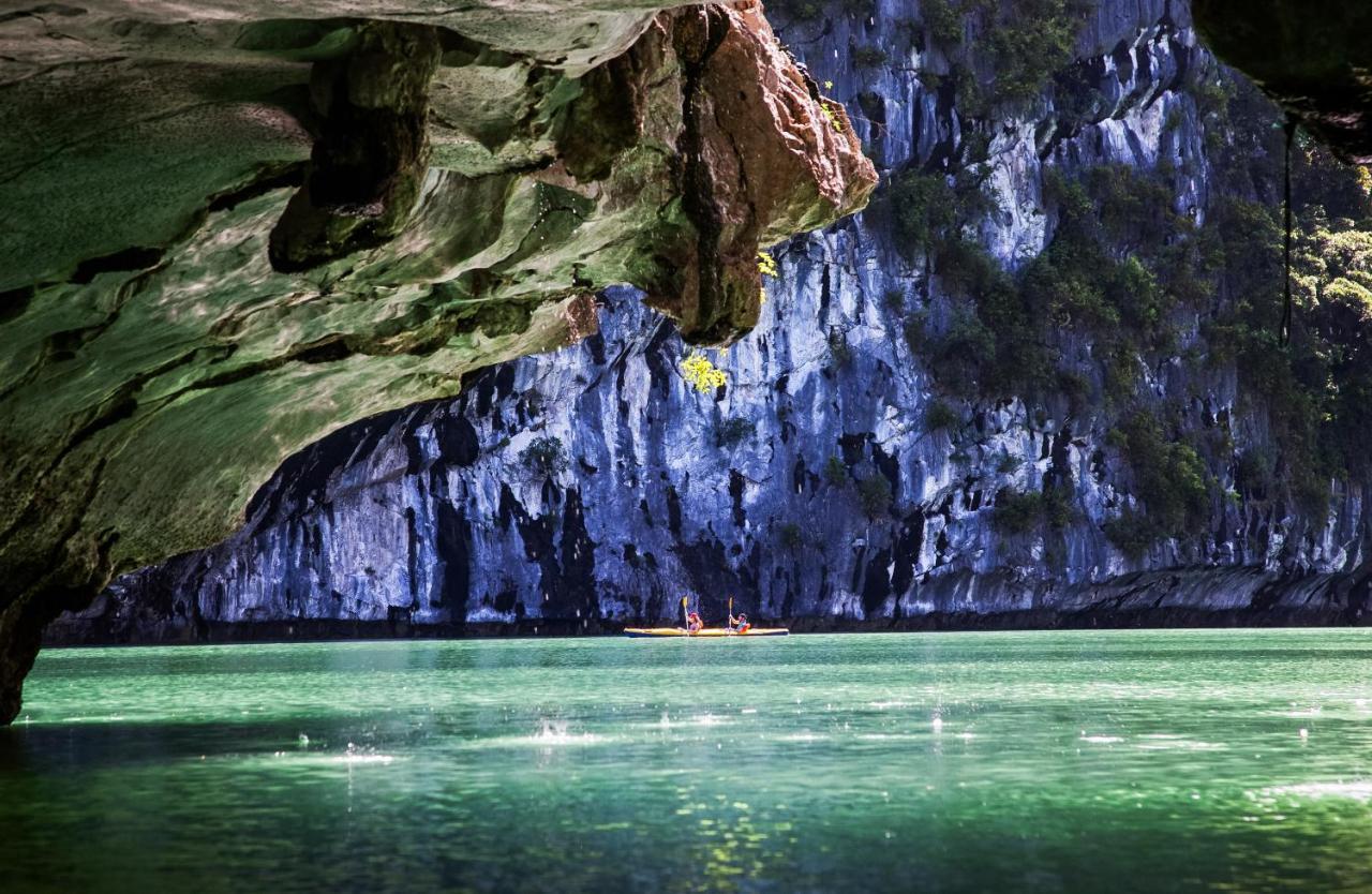 Syrena Cruises Hotel Ha Long Bagian luar foto