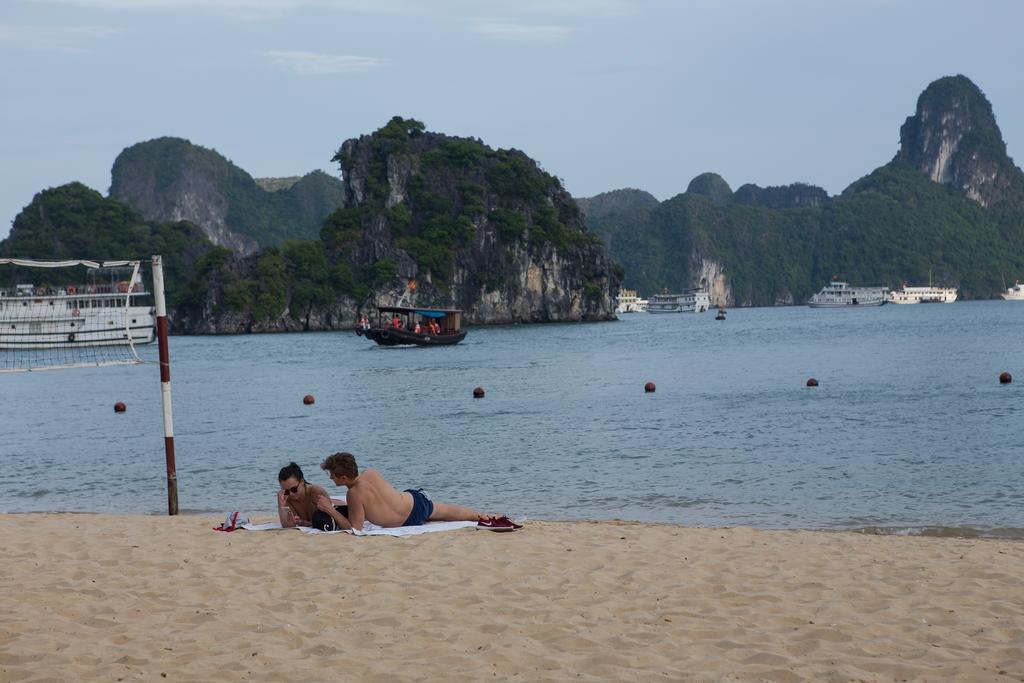 Syrena Cruises Hotel Ha Long Bagian luar foto