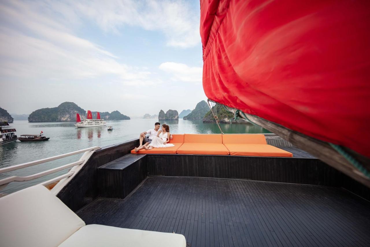 Syrena Cruises Hotel Ha Long Bagian luar foto